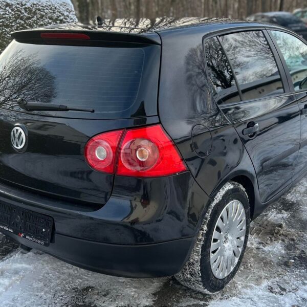 GOLF 5