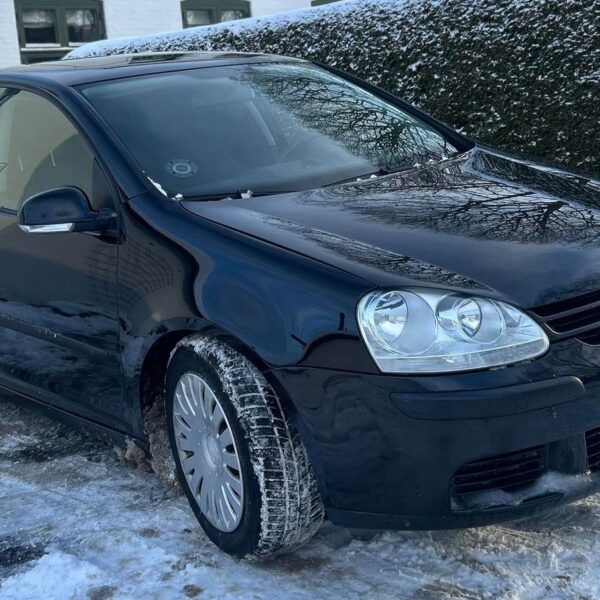 GOLF 6